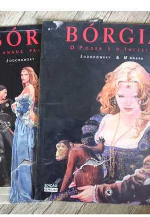 História em Quadrinhos Bórgia sangue para o papa volume 1 e o poder e o incesto volume-2 editora Conrad