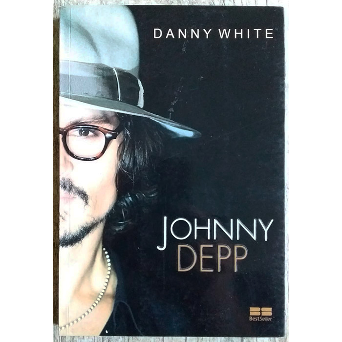 Johnny Depp, Danny White, editora best seller, livro usado