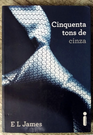 Cinquenta tons de cinza, E. L. James, editora intrínseca, livro usado