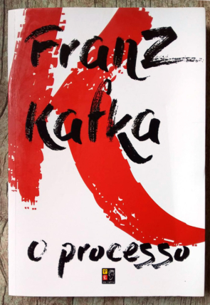 O processo Franz Kafka, editora pé da letra, livro usado