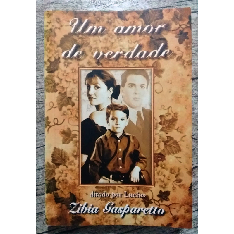 Um amor de verdade, Zibia Gasparetto pelo espírito Lucius, editora vida e consciência, livro usado