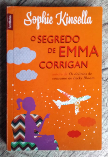 O segredo de Emma Corrigan, Sophie Kinsella, editora bestbolso, livro usado